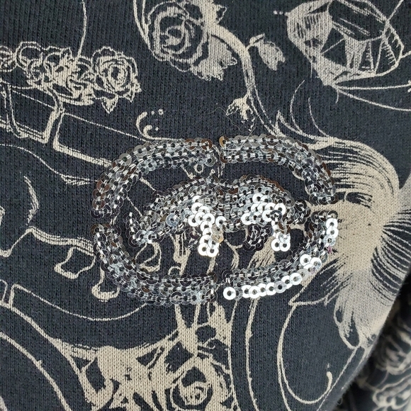 Red by Marc Ecko Hoodie Black Beige Size Medium - Picture 4 of 13